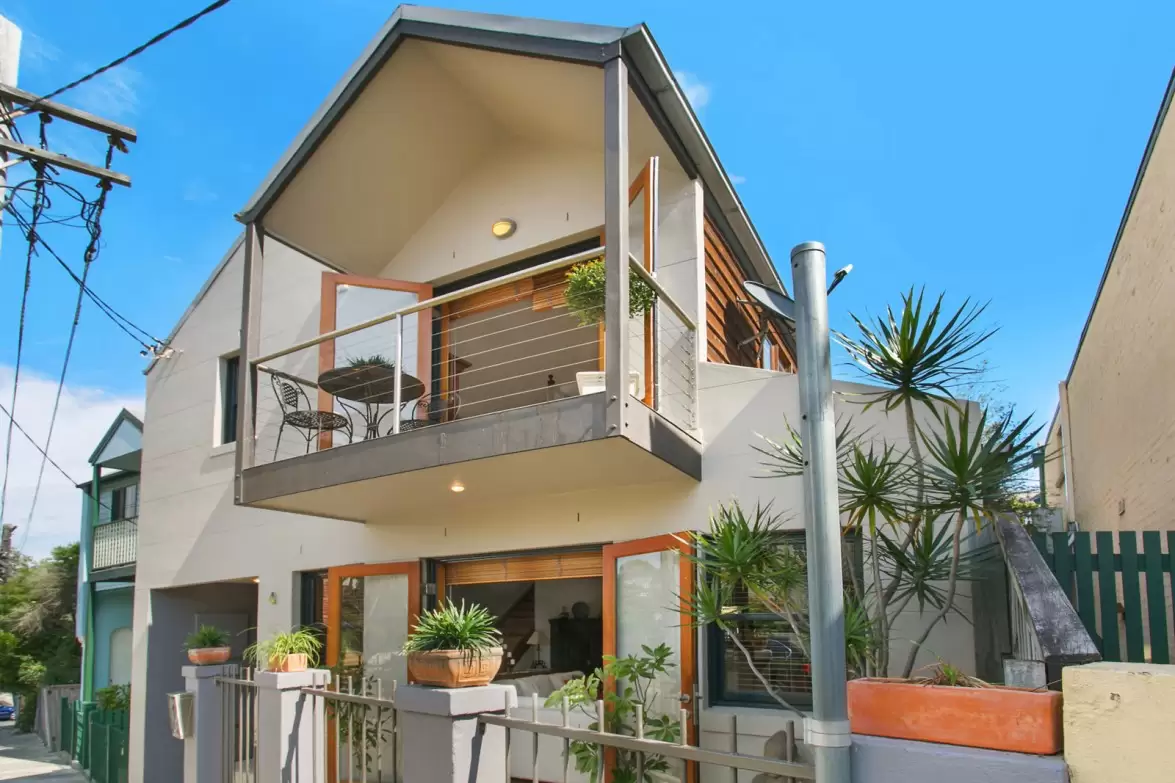 4 Batty Street, Rozelle Sold by Coopers Agency - image 1