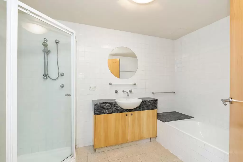 A7, 1 Buchanan Street, Balmain Leased by Coopers Agency - image 5