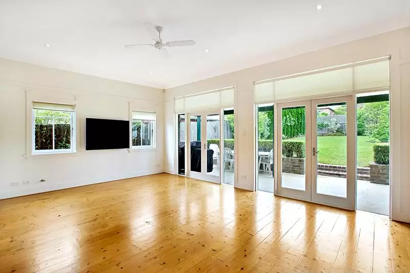 35 Wolseley Street, Haberfield Leased by Coopers Agency - image 2