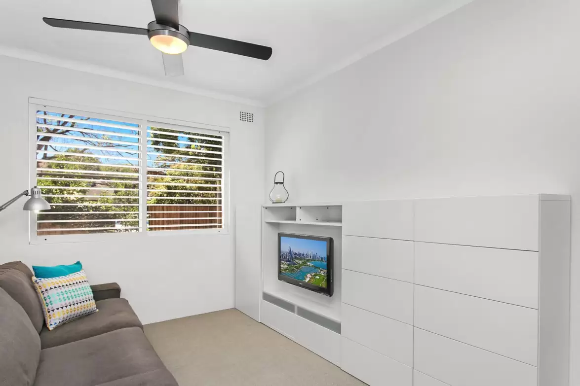 12/1 King Street, Balmain Sold by Coopers Agency - image 3