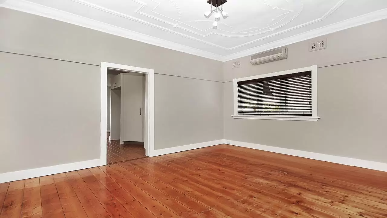 219 Elswick Street, Leichhardt Leased by Coopers Agency - image 3