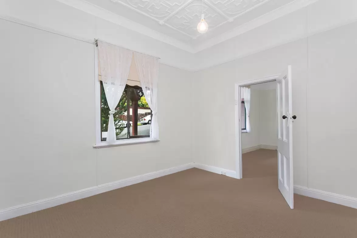 76 O'Neill Street, Lilyfield Sold by Coopers Agency - image 3