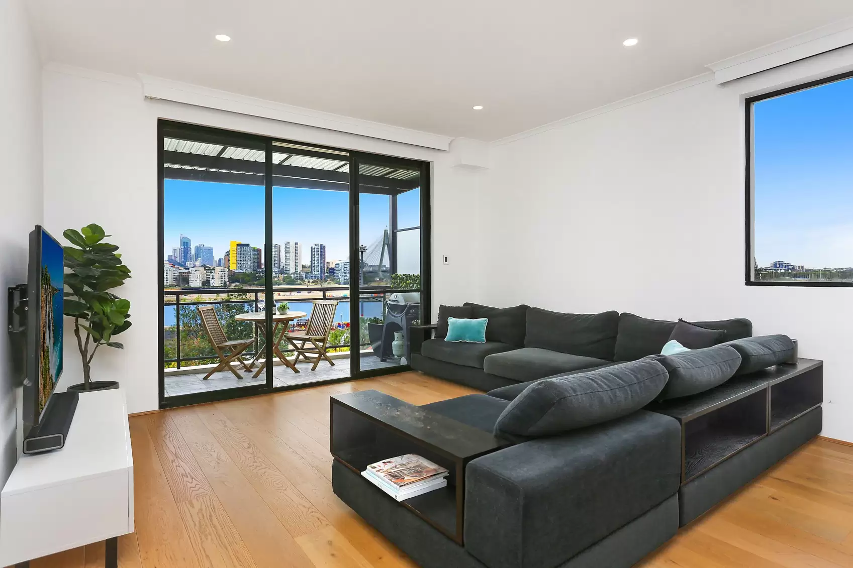 Balmain For Lease by Coopers Agency - image 4