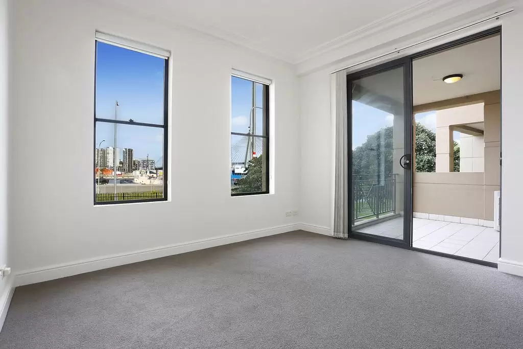D2/1 Buchanan Street, Balmain Leased by Coopers Agency - image 9