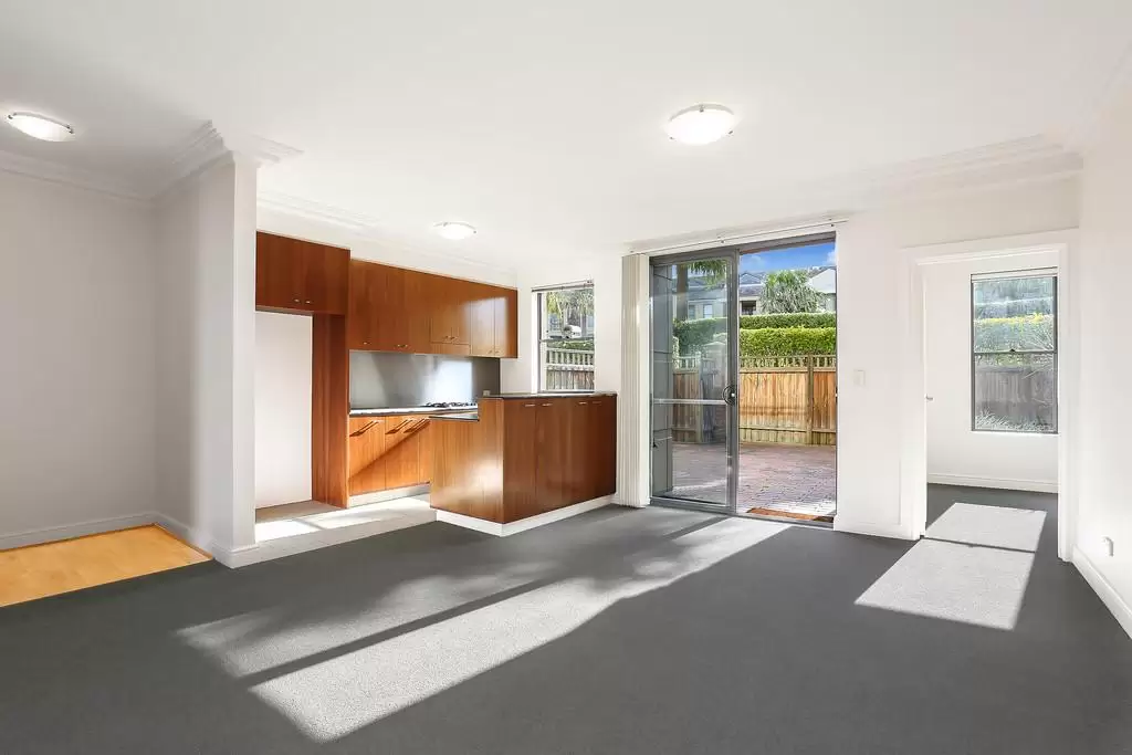 D2/1 Buchanan Street, Balmain Leased by Coopers Agency - image 5